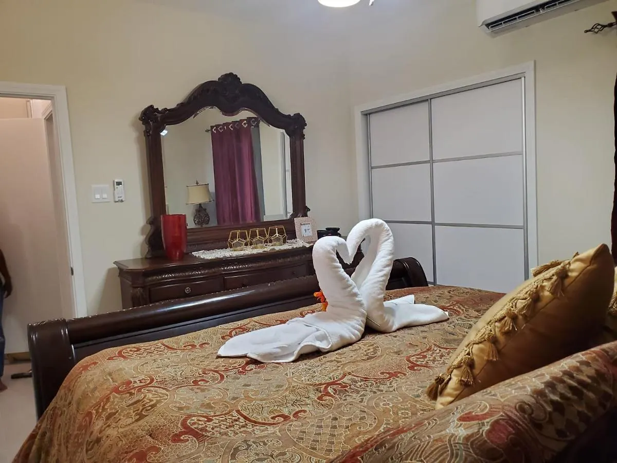 Mcnificent Royal Manor Hotel Lucea 0*,  Jamaica