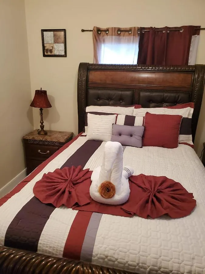 Mcnificent Royal Manor Otel Lucea Tatil parkı
